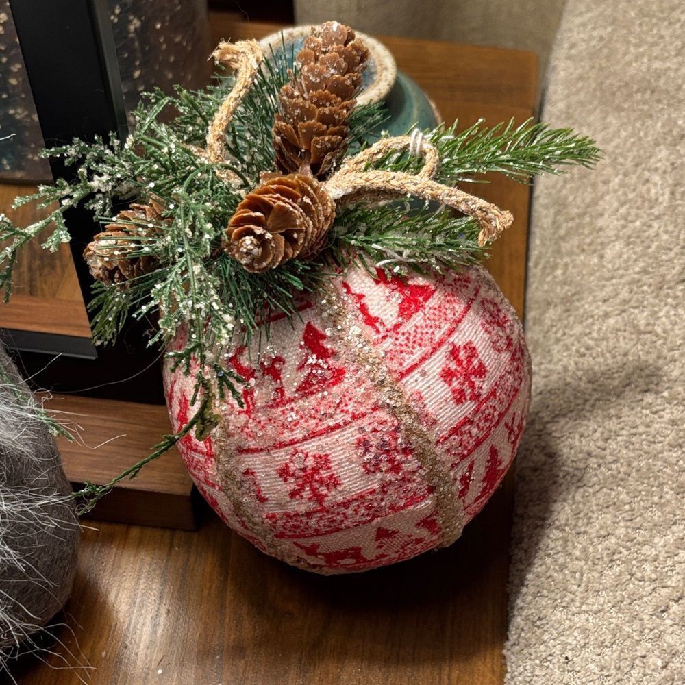 Festive Holiday Bundle - Picture 8 of 9